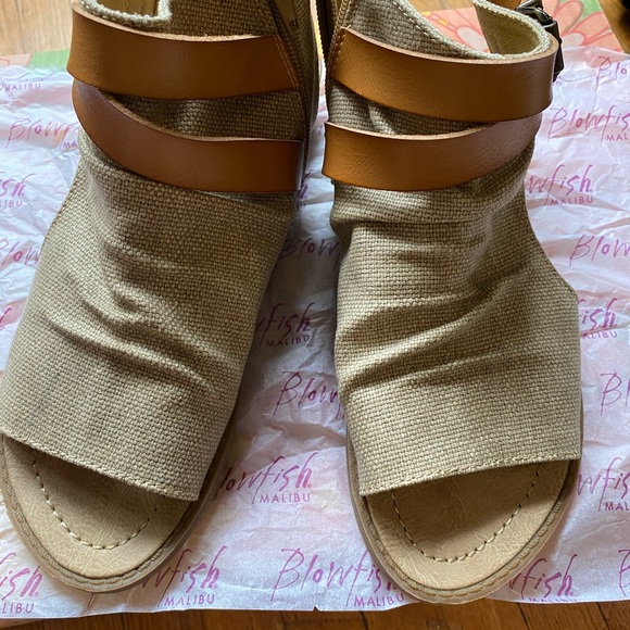Boho Gladiator Canvas Sandal Shoe BLOWFISH Beige Flat Strap Peep Toe Runway 7 37 - Picture 6 of 16